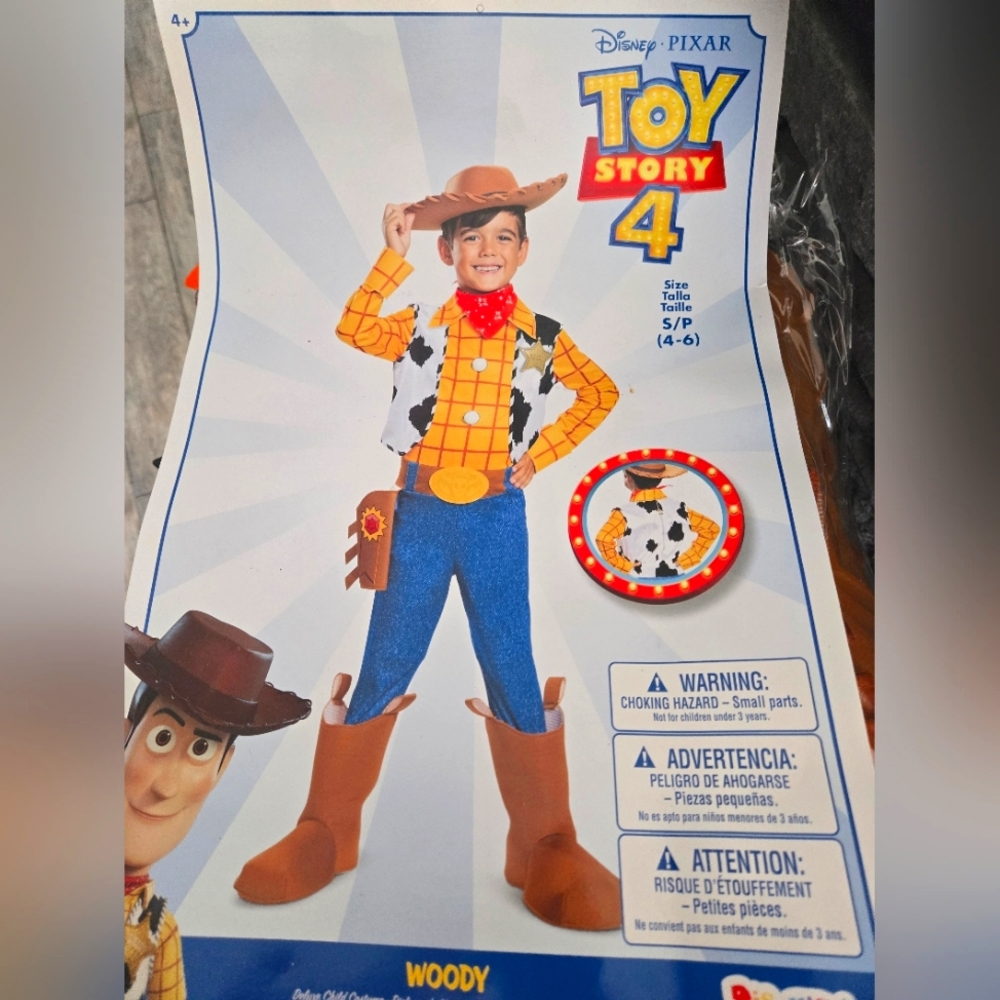 EUC toy story woody Halloween costume size S 4-6 like new!